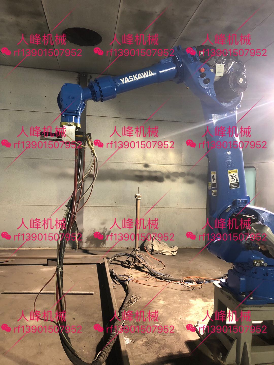 噴涂機器人250㎏ 噴涂機器人250㎏